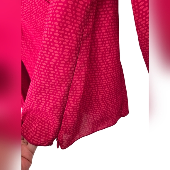 Casual Corner Women's Pink V-Neck Top Size 14 - Picture 4 of 4